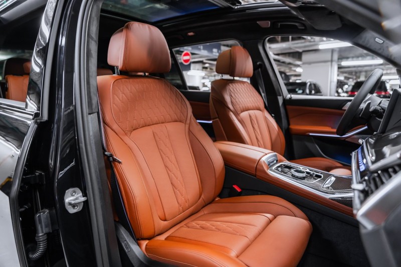 BMW X7 40d - 2026