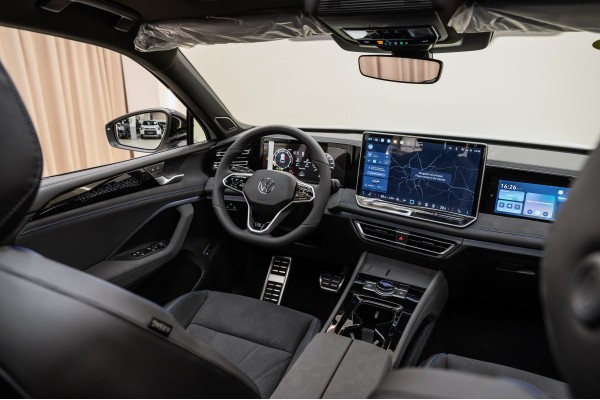 Volkswagen Tiguan L III Pro (2024—2026) R-Line Premium - 2026