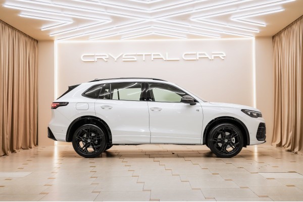 Volkswagen Tiguan L III Pro (2024—2026) R-Line Premium - 2026