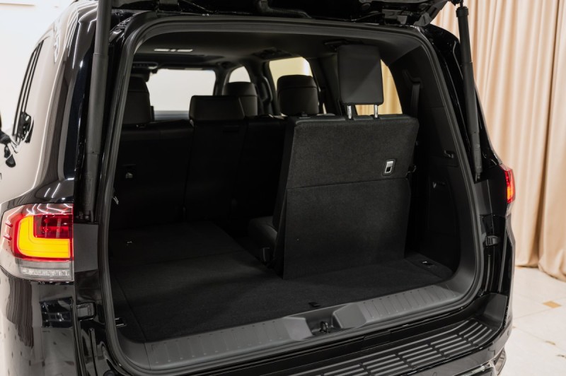 Toyota Land Cruiser Premium - 2026