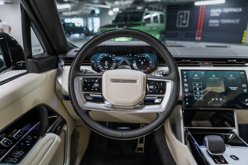 Land Rover Range Rover D350 - 2026