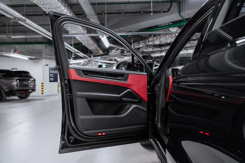 Porsche Cayenne - 2026