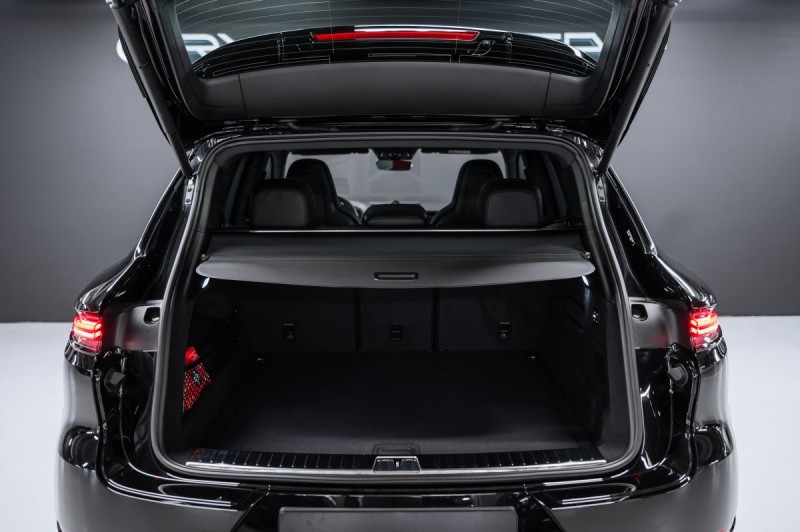 Porsche Cayenne - 2026