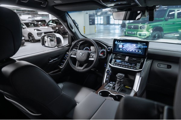 Toyota Land Cruiser 300 (2021—2026) 2024