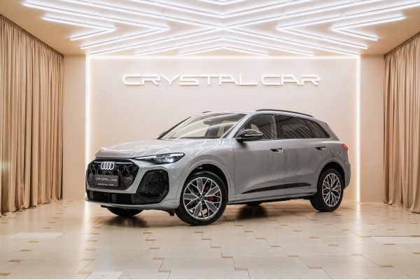 Audi Q5L GU (2024—2026) Luxury - 2026