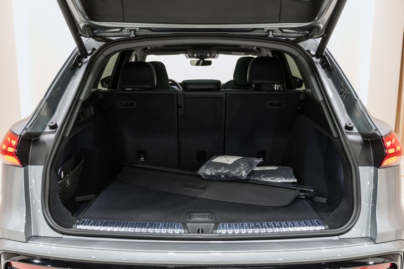 Audi Q5L GU — 2026