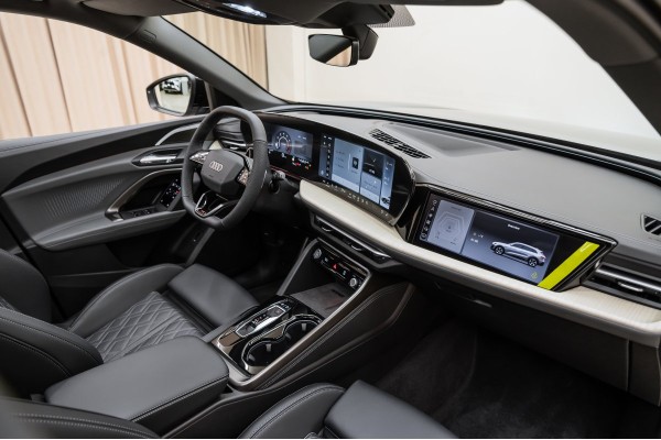 Audi Q5L GU (2024—2026) Luxury - 2026