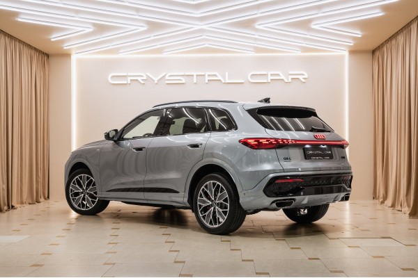 Audi Q5L GU (2024—2026) Luxury - 2026