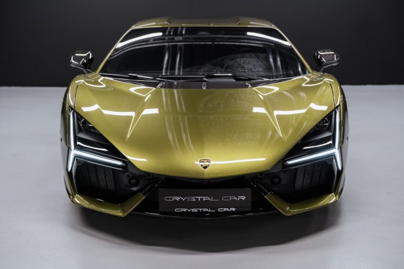 Lamborghini Revuelto I — 2025