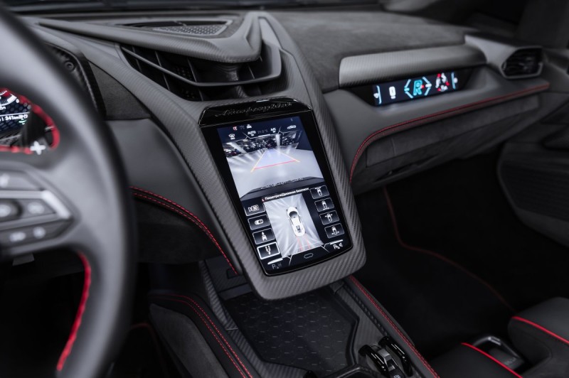 Lamborghini Revuelto I — 2025