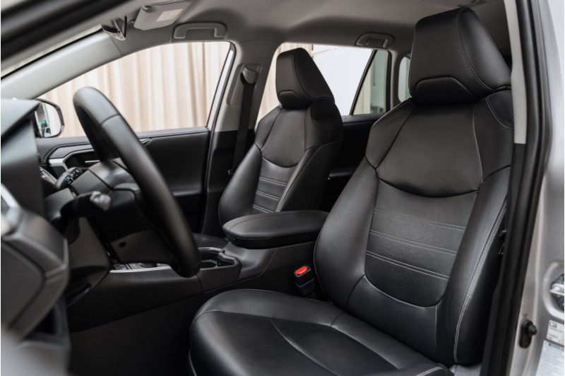 Toyota RAV4 Престиж - 2020