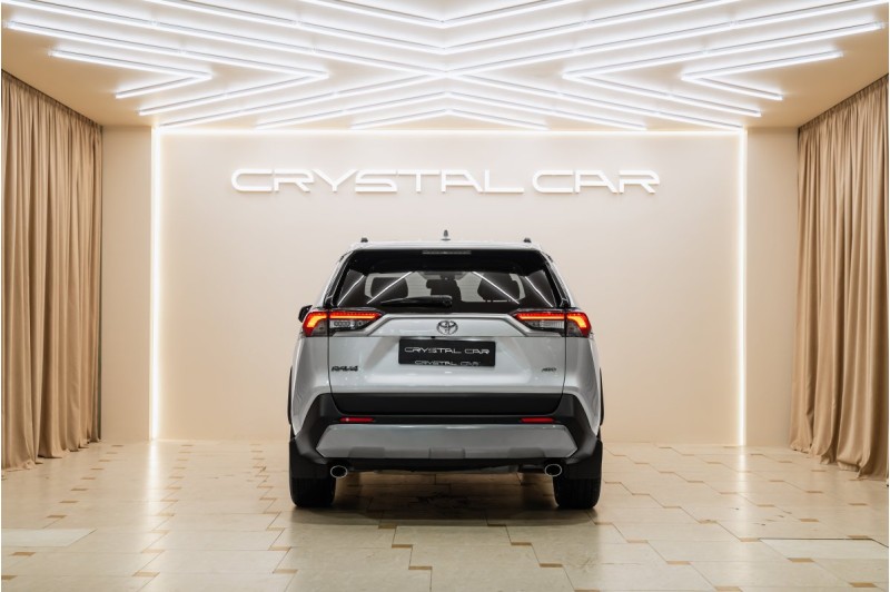 Toyota RAV4 Престиж - 2020
