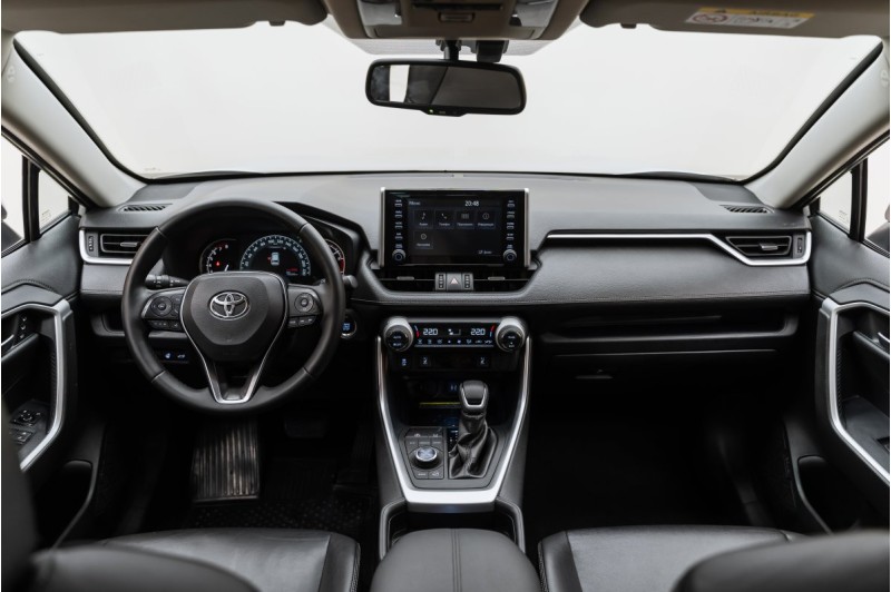 Toyota RAV4 Престиж - 2020