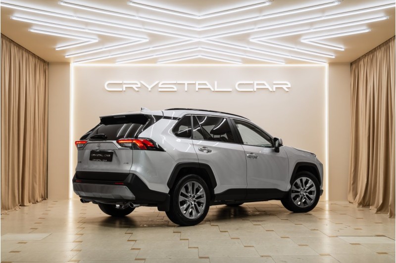 Toyota RAV4 Престиж - 2020