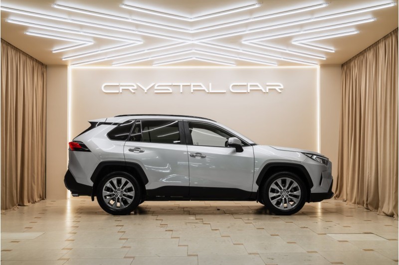 Toyota RAV4 Престиж - 2020