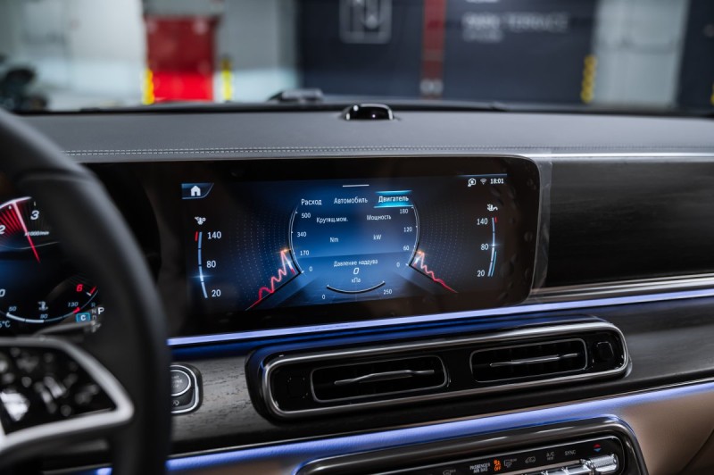 Mercedes-Benz V-класс 300dL - 2026