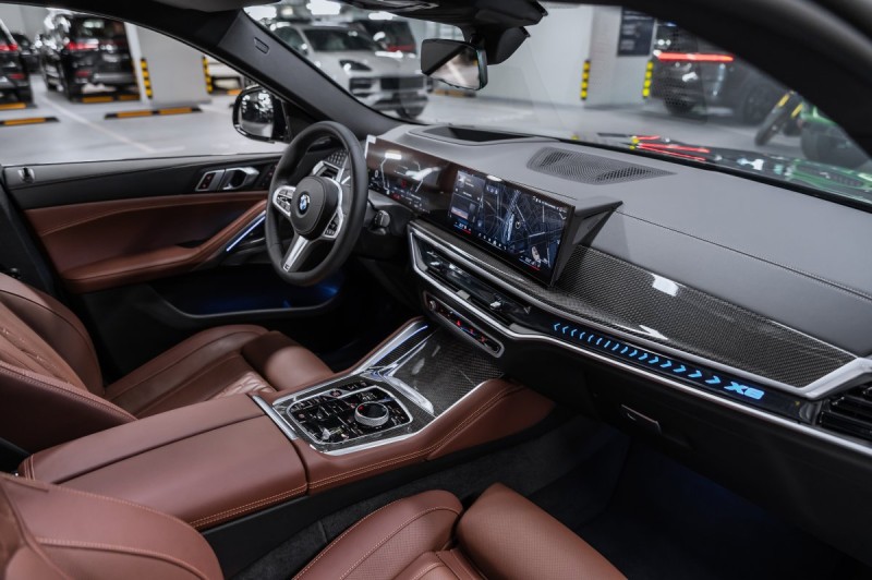 BMW X6 40d - 2025