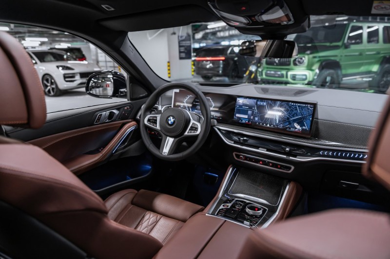 BMW X6 40d - 2025