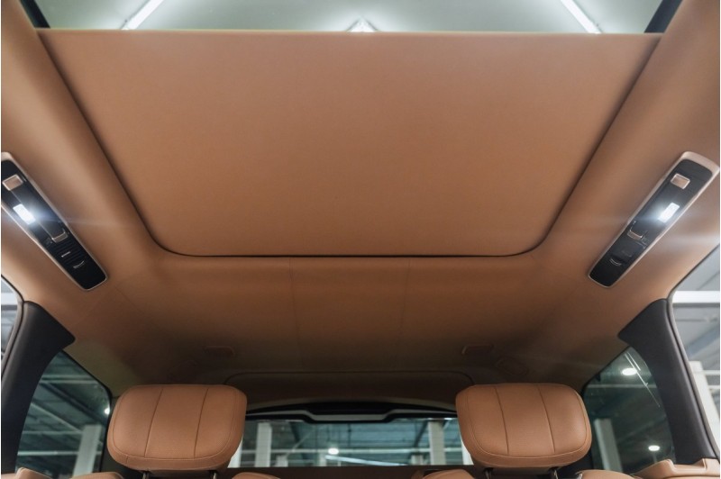 Land Rover Range Rover P400 - 2026