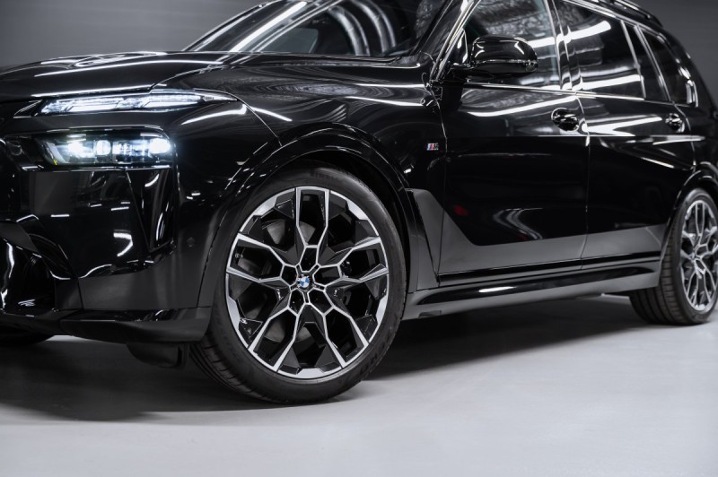 BMW X7 40d - 2026