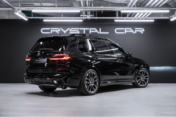 BMW X7 G07 рестайлинг (2022—2026) M Sport Pro - 2026