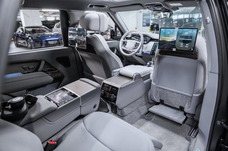 Land Rover Range Rover P615 - 2025
