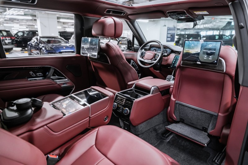 Land Rover Range Rover P530 - 2026