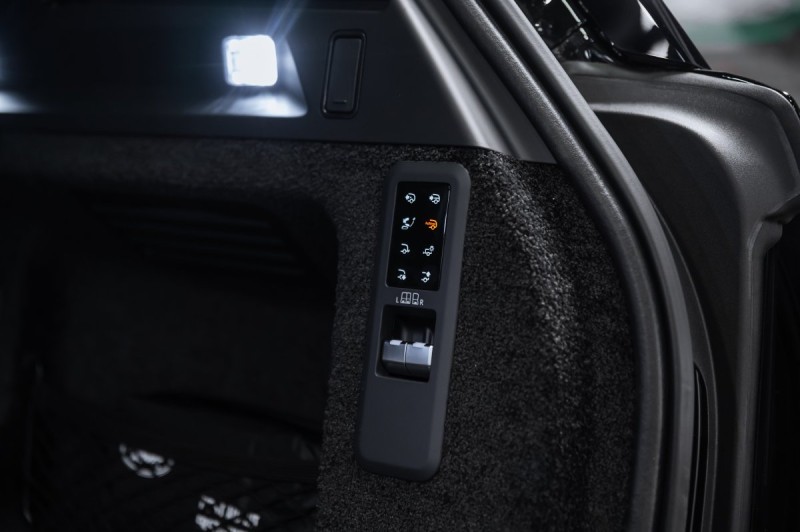 Land Rover Range Rover V — 2026
