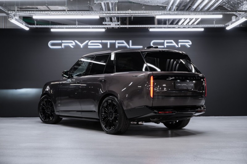 Land Rover Range Rover V — 2026