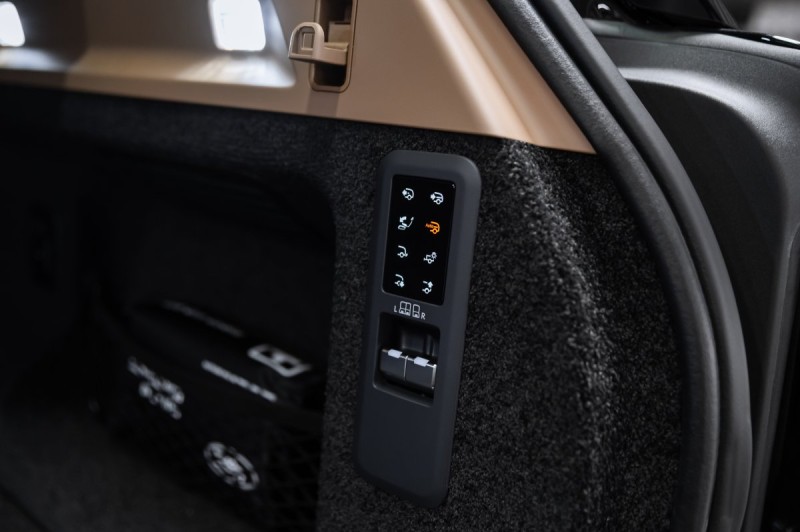 Land Rover Range Rover V — 2026