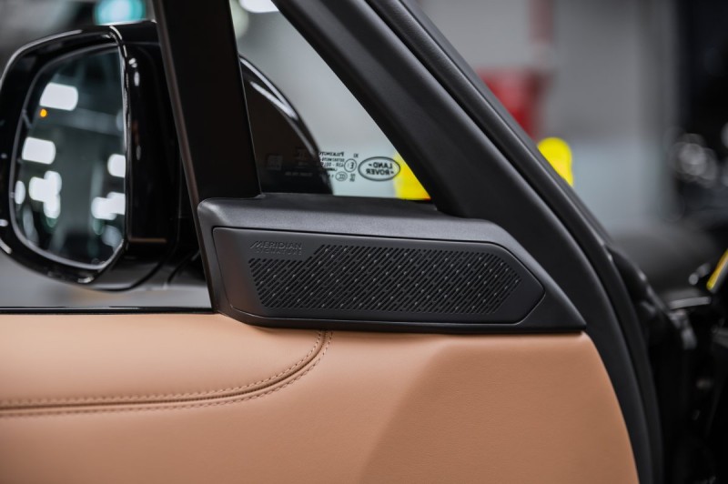 Land Rover Range Rover V — 2026