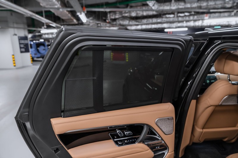 Land Rover Range Rover V — 2026