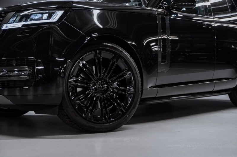 Land Rover Range Rover V — 2026