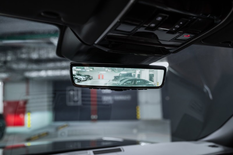 Land Rover Range Rover V — 2026