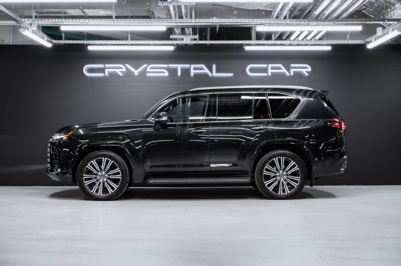 2025 Lexus LX Boundary