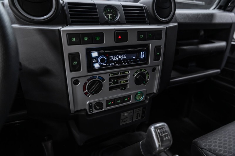 Land Rover Defender - 2008