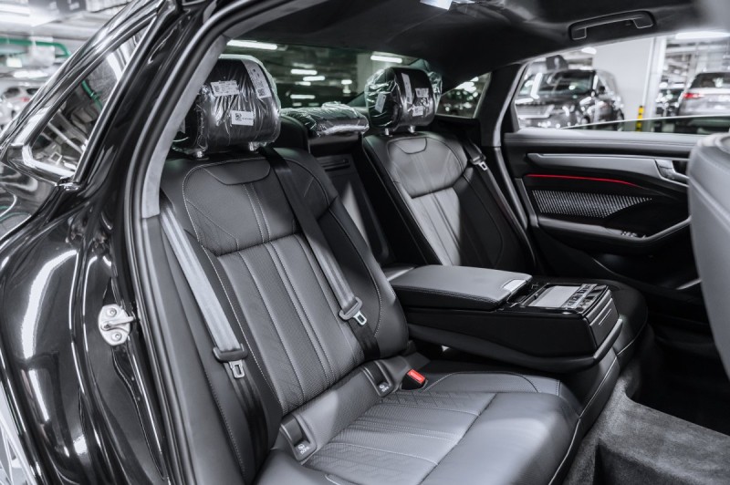 Audi A6L C9 — 2026