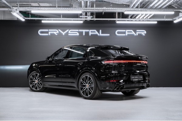 2026 Porsche Cayenne GTS Coupé