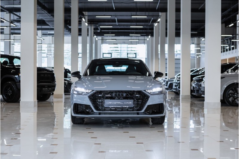 Audi A7L 45 TFSI - 2024