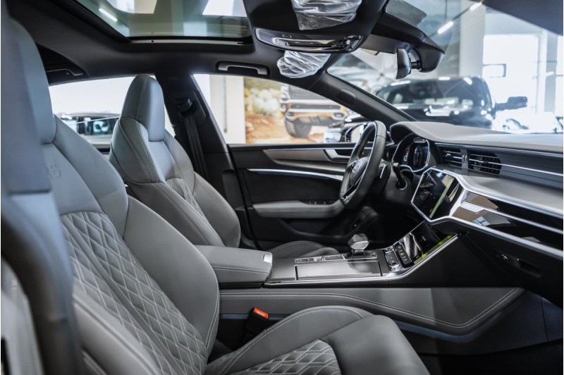 Audi A7L 45 TFSI - 2024