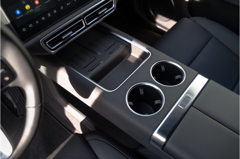 Li Auto L9 I рестайлинг — 2025