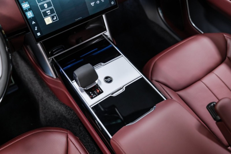 Land Rover Range Rover Autobiography - 2026