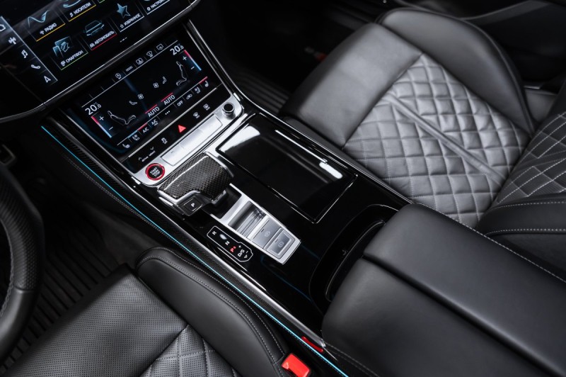Audi S8 D5 рестайлинг — 2024