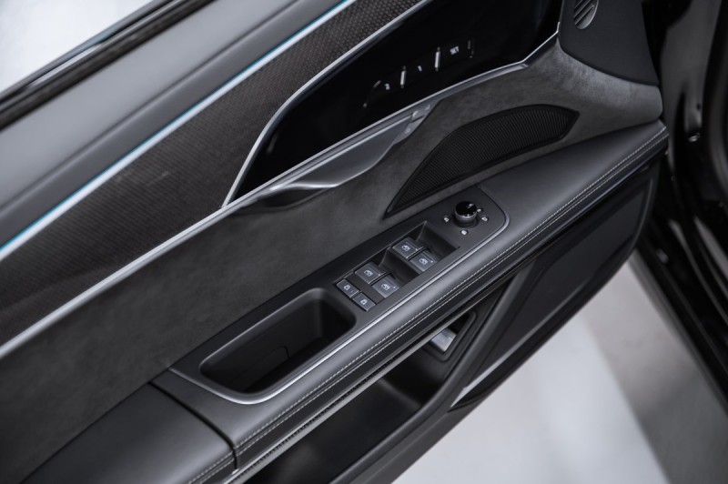 Audi S8 D5 рестайлинг — 2024