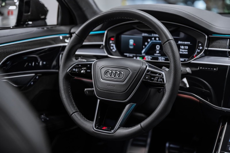 Audi S8 D5 рестайлинг — 2024