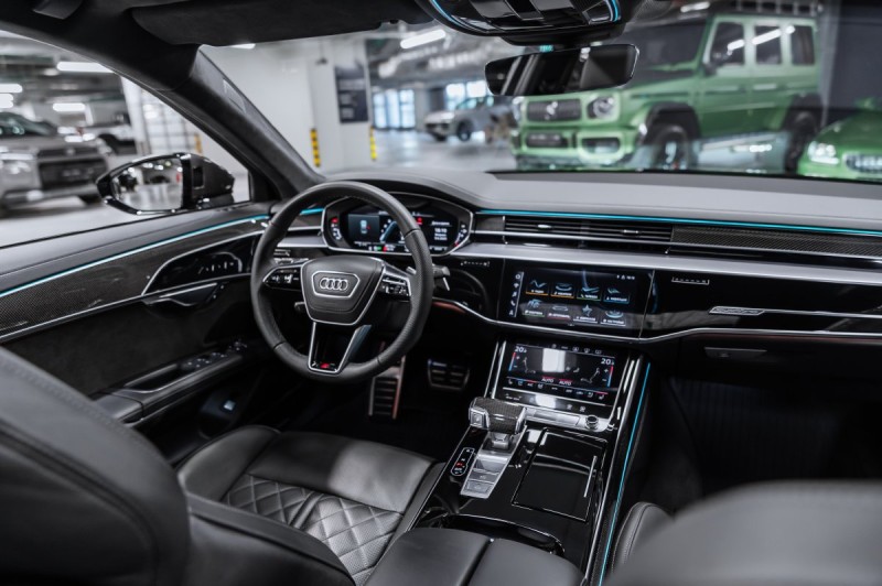 Audi S8 D5 рестайлинг — 2024