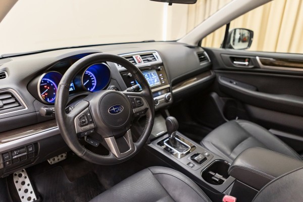 Subaru Outback BS (2014—2018) Premium - 2017