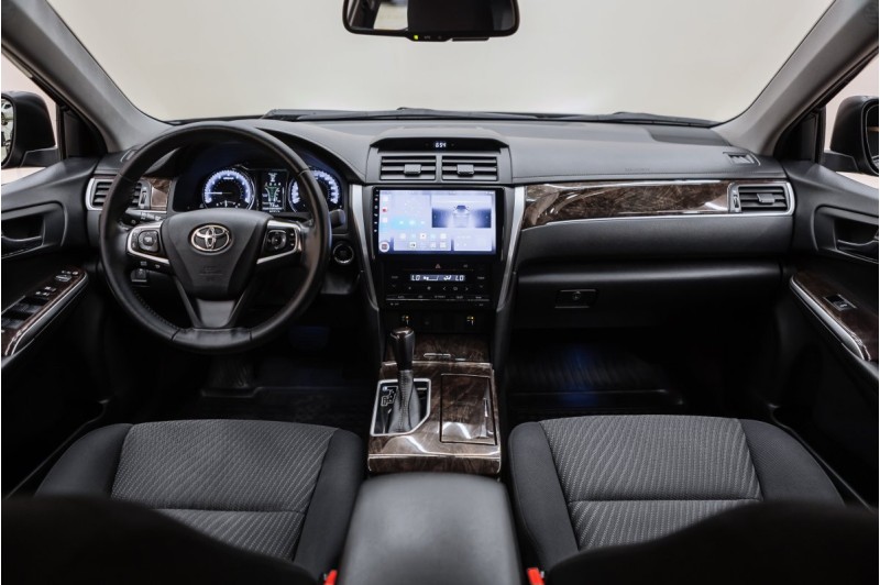 Toyota Camry Элеганс Плюс - 2016