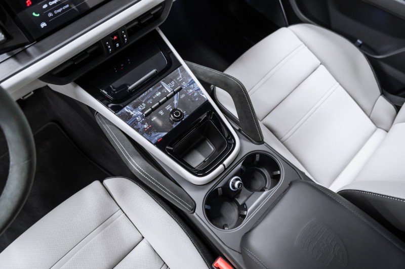 2026 Porsche Cayenne GTS Coupé