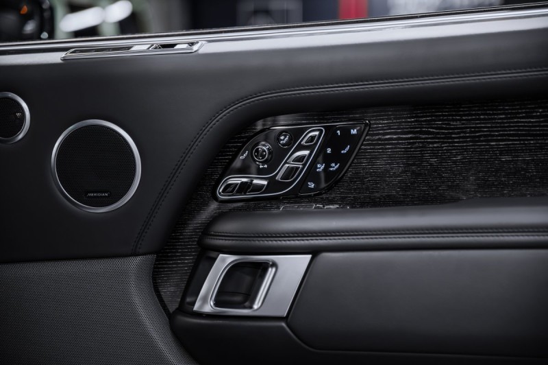 Land Rover Range Rover IV рестайлинг — 2019